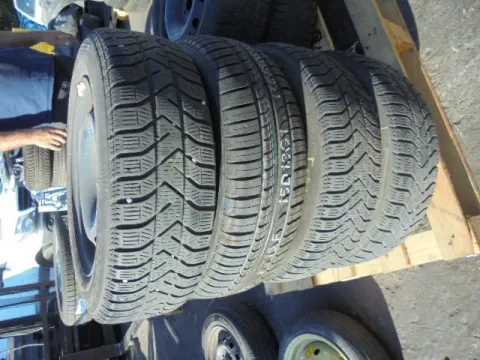 Ζαντολάστιχο 4ΑΔΑ PIRELLI 175/65/R14 ** για FORD FIESTA (2008 - 2012) Mk6 (JA8) *Δ* - 
