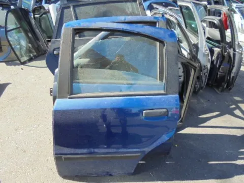 Πόρτα Πίσω Αριστερή Λίγο Χτυπημένη για FIAT PANDA (2004 - 2009 ) (169) *Γ* Πόρτα Πίσω Αριστερή Λίγο Χτυπημένη για FIAT PANDA (2004 - 2009 ) (169) *Γ*