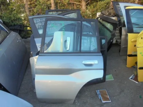 Πόρτα Πίσω Αριστερή για MITSUBISHI PAJERO PININ (1999-2005) (H6 W) (H7 W) *Ε* Πόρτα Πίσω Αριστερή για MITSUBISHI PAJERO PININ (1999-2005) (H6 W) (H7 W) *Ε*