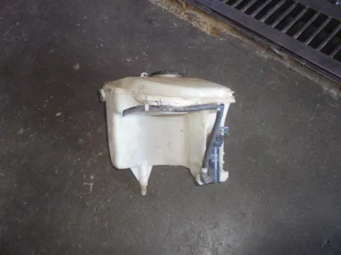 Δοχείο Υαλοκαθαριστήρων Με Μοτέρ για TOYOTA COROLLA (1997 - 1999) (A111) , (2000 - 2002) (ZE111) Δοχείο Υαλοκαθαριστήρων Με Μοτέρ για TOYOTA COROLLA (1997 - 1999) (A111) , (2000 - 2002) (ZE111)