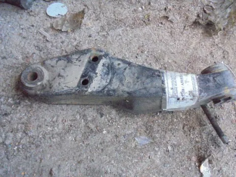 Ψαλίδι Εμπρός Αριστερό για SUBARU M80 (1991 - 1992) Ψαλίδι Εμπρός Αριστερό για SUBARU M80 (1991 - 1992)