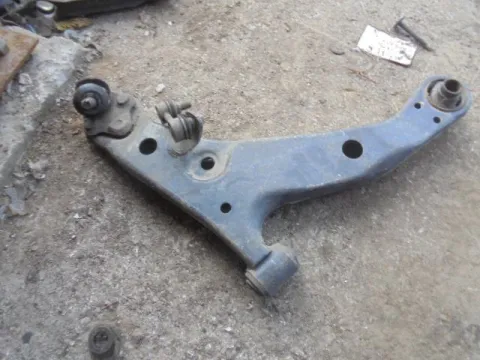 Ψαλίδι Εμπρός Δεξί για TOYOTA CARINA (1996 - 1997) E (T190) Ψαλίδι Εμπρός Δεξί για TOYOTA CARINA (1996 - 1997) E (T190)