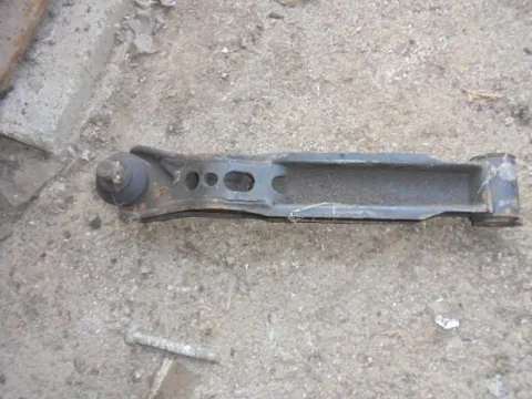 Ψαλίδι Εμπρός Δεξί για CHEVROLET - DAEWOO MATIZ (1998 - 2001) (M100) Ψαλίδι Εμπρός Δεξί για CHEVROLET - DAEWOO MATIZ (1998 - 2001) (M100)