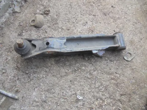 Ψαλίδι Εμπρός Δεξί για CHEVROLET - DAEWOO MATIZ (1998 - 2001) (M100) Ψαλίδι Εμπρός Δεξί για CHEVROLET - DAEWOO MATIZ (1998 - 2001) (M100)