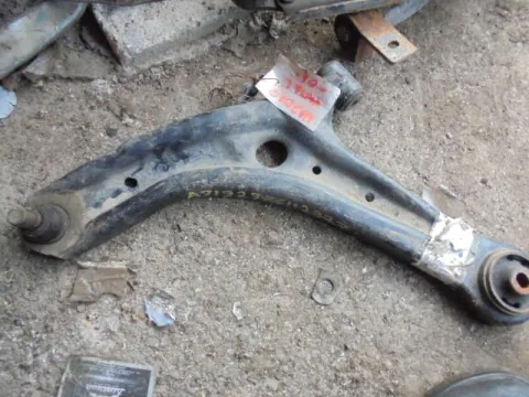 Ψαλίδι Εμπρός Αριστερό για MAZDA 3 (2006 - 2008) (BK) Ψαλίδι Εμπρός Αριστερό για MAZDA 3 (2006 - 2008) (BK)