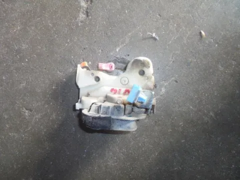 Κλειδαριά μηχανική Πίσω Δεξιά για NISSAN SUNNY (1991 - 1995) (N14) Κλειδαριά μηχανική Πίσω Δεξιά για NISSAN SUNNY (1991 - 1995) (N14)