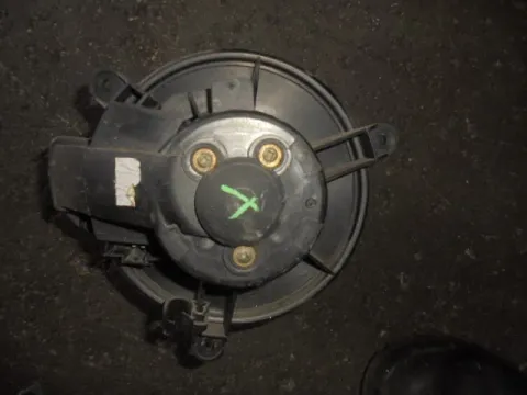 Μοτέρ Καλοριφέρ για FIAT STILO (2001 - 2006) (192) Μοτέρ Καλοριφέρ για FIAT STILO (2001 - 2006) (192)