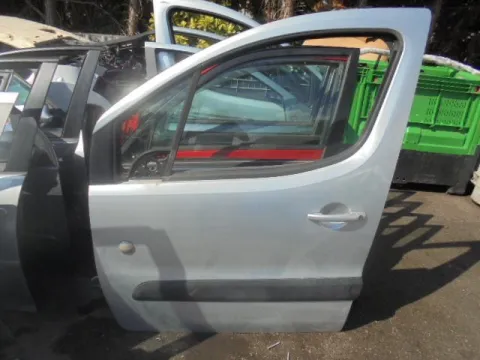 Πόρτα Εμπρός Αριστερή για PEUGEOT PARTNER (2008 - 2012) *Γ* Πόρτα Εμπρός Αριστερή για PEUGEOT PARTNER (2008 - 2012) *Γ*