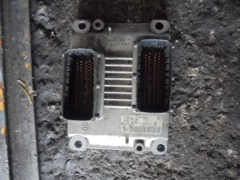 Εγκέφαλος Κινητήρα 0261207901 για FIAT PUNTO (1999 - 2003) (188) ΤΕΛΑΡΟ 10 *244169* Εγκέφαλος Κινητήρα 0261207901 για FIAT PUNTO (1999 - 2003) (188) ΤΕΛΑΡΟ 10 *244169*