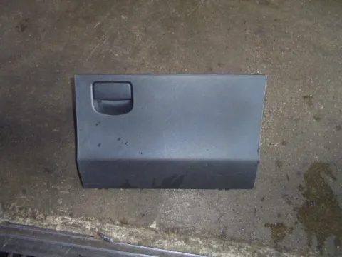 Ντουλαπάκι για TOYOTA YARIS (2006 - 2009) (KL9) , (2009 - 2012) (XP90) *Γ* Ντουλαπάκι για TOYOTA YARIS (2006 - 2009) (KL9) , (2009 - 2012) (XP90) *Γ*