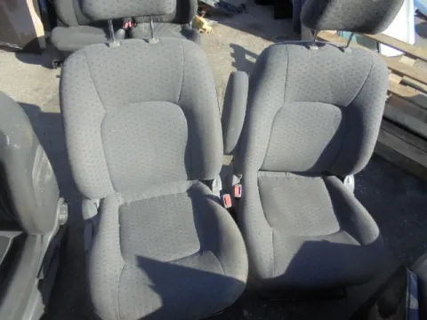 Καθίσματα Σετ Εμπρός για KIA CARENS (2000 - 2006) *Α* Καθίσματα Σετ Εμπρός για KIA CARENS (2000 - 2006) *Α*