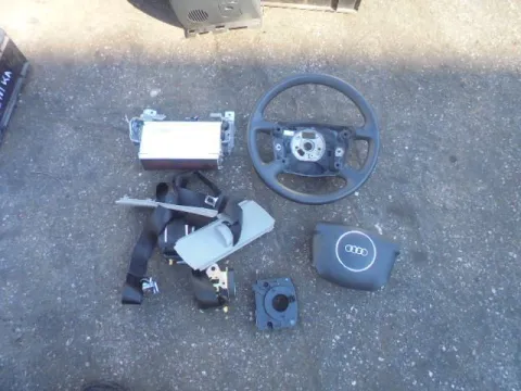 Σετ Αερόσακων Εμπρός (με Ταμπλό) για AUDI A3 (2000 - 2003) (8L) Ηatchback - 5dr *Γ* -  Σετ Αερόσακων Εμπρός (με Ταμπλό) για AUDI A3 (2000 - 2003) (8L) Ηatchback - 5dr *Γ* -