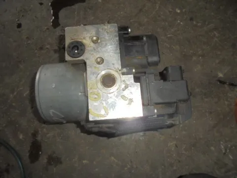 Μονάδα ABS 0265216850 για TOYOTA COROLLA (2002 - 2004) (E120) Μονάδα ABS 0265216850 για TOYOTA COROLLA (2002 - 2004) (E120)
