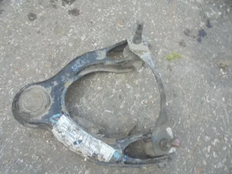 Ψαλίδι Εμπρός Αριστερό Άνω για HONDA CIVIC (1990 -1992) (EC - D - E - F) Ψαλίδι Εμπρός Αριστερό Άνω για HONDA CIVIC (1990 -1992) (EC - D - E - F)
