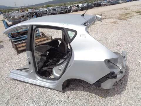 Τροπέτο Πίσω Με Άξονα με Ταμπούρα ABS για SEAT IBIZA (2008 - 2013) (6J) Ηatchback - 5dr *ΔΒ* Τροπέτο Πίσω Με Άξονα με Ταμπούρα ABS για SEAT IBIZA (2008 - 2013) (6J) Ηatchback - 5dr *ΔΒ*