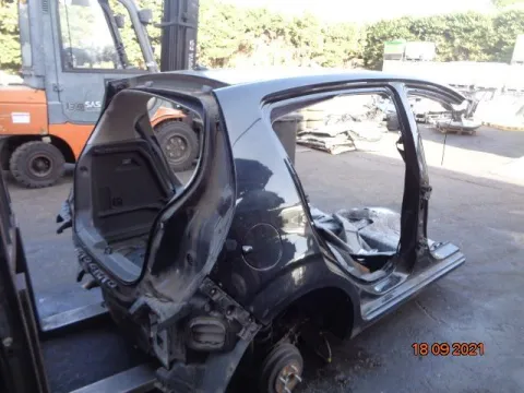 Τροπέτο Πίσω Με Άξονα Ταμπούρα ABS για CHEVROLET - DAEWOO AVEO (2011- ) ( ) Hatchback - 5dr *ΔΒ* Τροπέτο Πίσω Με Άξονα Ταμπούρα ABS για CHEVROLET - DAEWOO AVEO (2011- ) ( ) Hatchback - 5dr *ΔΒ*