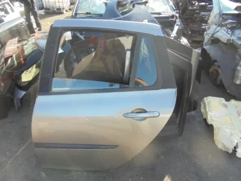 Πόρτα Πίσω Αριστερή (ΛΙΓΟ ΧΤΥΠΗΜΕΝΗ) για RENAULT CLIO (2009 - 2013) S-Wagon - 5dr *Γ* Πόρτα Πίσω Αριστερή (ΛΙΓΟ ΧΤΥΠΗΜΕΝΗ) για RENAULT CLIO (2009 - 2013) S-Wagon - 5dr *Γ*