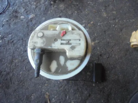 Αντλία Καυσίμου (Τρόμπα Βενζίνης) 8200683191 για RENAULT TWINGO (2000 - 2007) (C06) Αντλία Καυσίμου (Τρόμπα Βενζίνης) 8200683191 για RENAULT TWINGO (2000 - 2007) (C06)