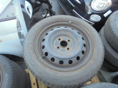 Ζαντολάστιχο 3ΑΔΑ GOODYEAR 185/60/R15 ** για TOYOTA YARIS (2006 - 2009) (KL9) *Δ* Ζαντολάστιχο 3ΑΔΑ GOODYEAR 185/60/R15 ** για TOYOTA YARIS (2006 - 2009) (KL9) *Δ*