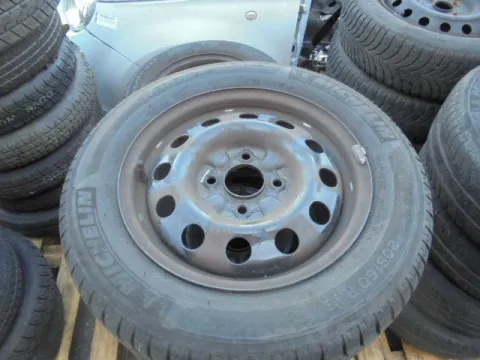 Ζαντολάστιχο 4ΑΔΑ MICHELIN 205/60/R15 ** για KIA CARENS (2000 - 2006) *Δ* Ζαντολάστιχο 4ΑΔΑ MICHELIN 205/60/R15 ** για KIA CARENS (2000 - 2006) *Δ*