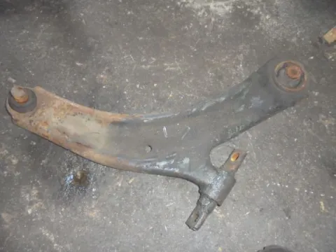 Ψαλίδι Εμπρός Δεξί για NISSAN QASHQAI (2007 - 2010) (J10) (JJ10) Ψαλίδι Εμπρός Δεξί για NISSAN QASHQAI (2007 - 2010) (J10) (JJ10)