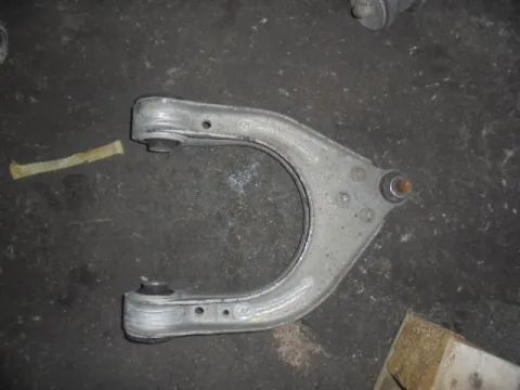 Ψαλίδι Εμπρός Αριστερό για MERCEDES E - CLASS (2002 - 2006) (W211) Ψαλίδι Εμπρός Αριστερό για MERCEDES E - CLASS (2002 - 2006) (W211)