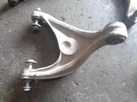 Ψαλίδι Πίσω Δεξί 443346 για PEUGEOT 407 (2004 - 2008) (6D_) Ψαλίδι Πίσω Δεξί 443346 για PEUGEOT 407 (2004 - 2008) (6D_)