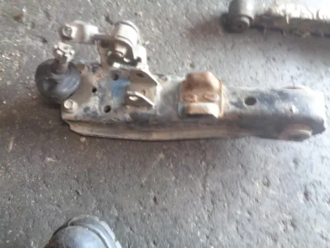 Ψαλίδι Εμπρός Αριστερό Κάτω για TOYOTA HI-ACE (1992 - 1996) (H100) Van ΠΑΛΕΤΑ 1 Ψαλίδι Εμπρός Αριστερό Κάτω για TOYOTA HI-ACE (1992 - 1996) (H100) Van ΠΑΛΕΤΑ 1