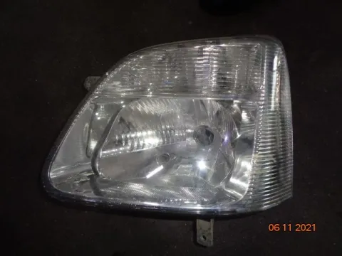 Φανάρι Εμπρός Αριστερό Ελαττωματικό για SUZUKI WAGON R (2003 - 2007) (RB) Φανάρι Εμπρός Αριστερό Ελαττωματικό για SUZUKI WAGON R (2003 - 2007) (RB)