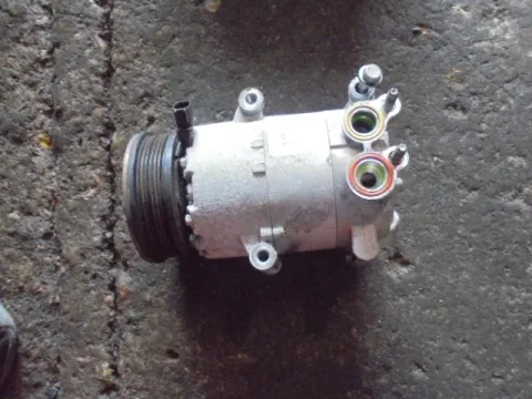 Συμπιεστής A-C (Κομπρέσορας) 31332616 για VOLVO V40 (2013 - ) Συμπιεστής A-C (Κομπρέσορας) 31332616 για VOLVO V40 (2013 - )