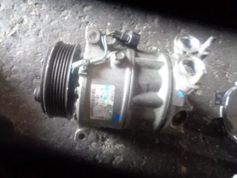 Συμπιεστής A-C (Κομπρέσορας) AM5N19D629AB για FORD FOCUS (2011 - 2014) () 1600 (T1DB) Diesel TDCi 115hp Συμπιεστής A-C (Κομπρέσορας) AM5N19D629AB για FORD FOCUS (2011 - 2014) () 1600 (T1DB) Diesel TDCi 115hp