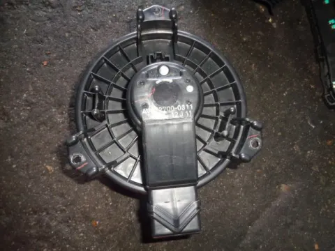 Μοτέρ Καλοριφέρ για TOYOTA YARIS (2006 - 2009) (KL9) Μοτέρ Καλοριφέρ για TOYOTA YARIS (2006 - 2009) (KL9)