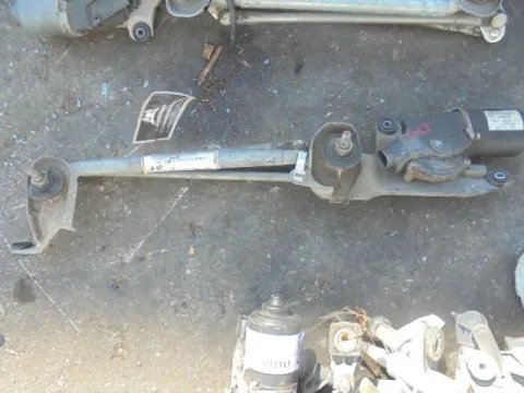 Μοτέρ Κίνησης Εμπρός Υαλοκαθαριστήρων για MITSUBISHI COLT (2005 - 2008 ) (CZ) ΠΑΛΕΤΑ 1 *297288* Μοτέρ Κίνησης Εμπρός Υαλοκαθαριστήρων για MITSUBISHI COLT (2005 - 2008 ) (CZ) ΠΑΛΕΤΑ 1 *297288*