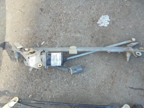 Μοτέρ Κίνησης Εμπρός Υαλοκαθαριστήρων για HONDA CIVIC (1988 -1990) (EC - D - E - F) ΠΑΛΕΤΑ 1 *297320* Μοτέρ Κίνησης Εμπρός Υαλοκαθαριστήρων για HONDA CIVIC (1988 -1990) (EC - D - E - F) ΠΑΛΕΤΑ 1 *297320*