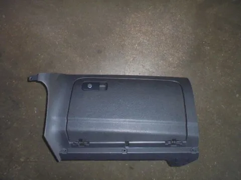 Ντουλαπάκι για VW GOLF (2009 - 2013) Mk6 (5K1) *Γ* Ντουλαπάκι για VW GOLF (2009 - 2013) Mk6 (5K1) *Γ*
