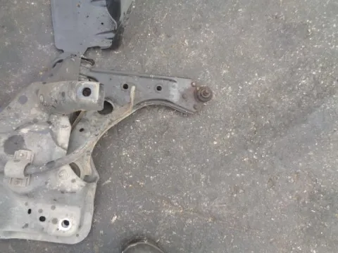 Ψαλίδι Εμπρός Δεξί για OPEL CORSA (2006 - 2011) D 1200 (Z12XEP) Petrol 80 *ΔΒ* ΠΑΛΕΤΑ *3* Ψαλίδι Εμπρός Δεξί για OPEL CORSA (2006 - 2011) D 1200 (Z12XEP) Petrol 80 *ΔΒ* ΠΑΛΕΤΑ *3*