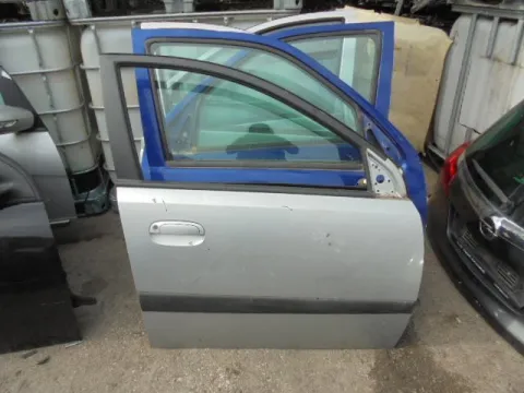 Πόρτα Εμπρός Δεξιά για KIA RIO (2005 - 2011) (JB) *Γ* Πόρτα Εμπρός Δεξιά για KIA RIO (2005 - 2011) (JB) *Γ*
