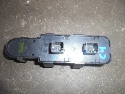 Διακόπτης Παραθύρων Κεντρικός Αριστερής 4πλος 6+3pin για CITROEN C4 (2004 - 2007) (LC) , (2007 - 2011) - 