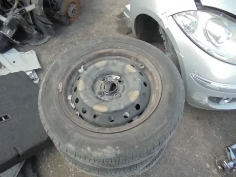 Ζαντολάστιχο YOKOHAMA 175/65/R15 ** για SUZUKI SWIFT (2017 - ) () *Δ* Ζαντολάστιχο YOKOHAMA 175/65/R15 ** για SUZUKI SWIFT (2017 - ) () *Δ*