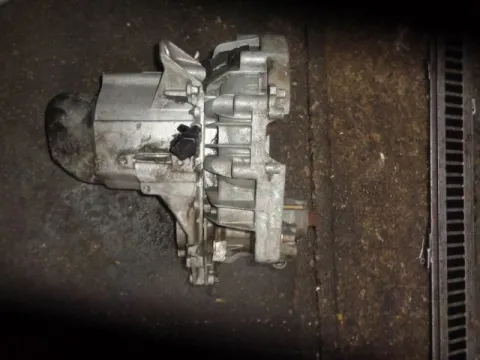 Κιβώτιο Ταχυτήτων (Σασμάν) Χειροκίνητο για RENAULT MEGANE (1996 - 1998) (LA) (DA) (EA) (KA) (1400 (E7J 626) (E7J 764) Petrol 75 Κιβώτιο Ταχυτήτων (Σασμάν) Χειροκίνητο για RENAULT MEGANE (1996 - 1998) (LA) (DA) (EA) (KA) (1400 (E7J 626) (E7J 764) Petrol 75
