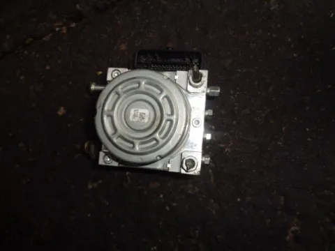 Μονάδα ABS 5611053RA για SUZUKI SWIFT (2017 - ) () Μονάδα ABS 5611053RA για SUZUKI SWIFT (2017 - ) ()