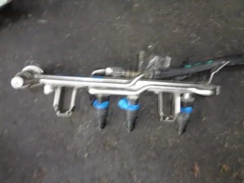 Μπεκιέρα 06B1335511 για AUDI A4 (2001 - 2005) (8H) (8E) Μπεκιέρα 06B1335511 για AUDI A4 (2001 - 2005) (8H) (8E)