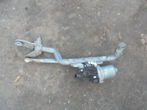 Μοτέρ Κίνησης Εμπρός Υαλοκαθαριστήρων για TOYOTA YARIS (2015 - 2017) ΠΑΛΕΤΑ 1 *230246* Μοτέρ Κίνησης Εμπρός Υαλοκαθαριστήρων για TOYOTA YARIS (2015 - 2017) ΠΑΛΕΤΑ 1 *230246*