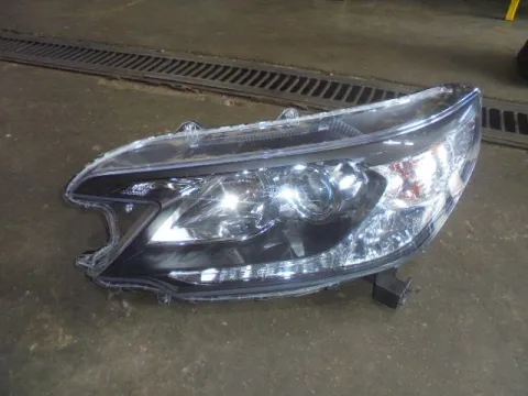 Φανάρι Εμπρός Αριστερό για HONDA CRV (2014 - ) Φανάρι Εμπρός Αριστερό για HONDA CRV (2014 - )