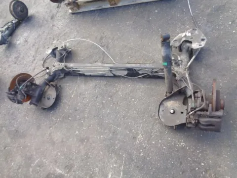 Πίσω Άξονας Δισκόπλακες -ABS για RENAULT KANGOO (2009 - 2013) (KW) BE BOP *ΔΒ* ΠΑΛΕΤΑ *176* Πίσω Άξονας Δισκόπλακες -ABS για RENAULT KANGOO (2009 - 2013) (KW) BE BOP *ΔΒ* ΠΑΛΕΤΑ *176*