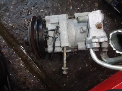 Συμπιεστής A-C (Κομπρέσορας) για HYUNDAI H-100 (1993 - 1994) 2500 4D56 diesel 78 Συμπιεστής A-C (Κομπρέσορας) για HYUNDAI H-100 (1993 - 1994) 2500 4D56 diesel 78
