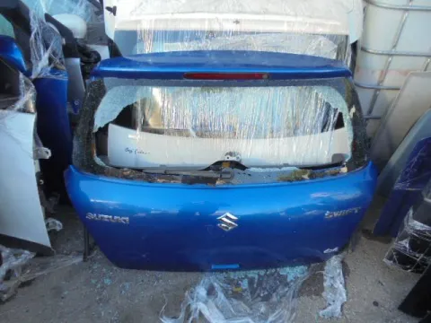 Πορτ-Μπαγκάζ Με Σπασμένο Τζάμι για SUZUKI SWIFT (2006 - 2008) (RS) Πορτ-Μπαγκάζ Με Σπασμένο Τζάμι για SUZUKI SWIFT (2006 - 2008) (RS)