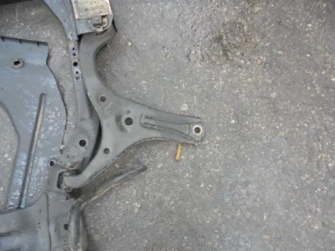 Ψαλίδι Εμπρός Δεξί για KIA RIO (2005 - 2011) (JB) *ΔΒ* ΠΑΛΕΤΑ *209* Ψαλίδι Εμπρός Δεξί για KIA RIO (2005 - 2011) (JB) *ΔΒ* ΠΑΛΕΤΑ *209*