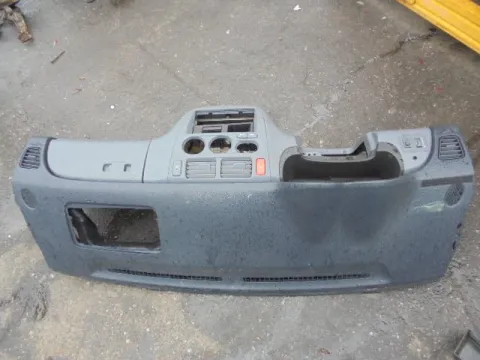 Ταμπλό (Χ. Αερόσακο) για HONDA HRV (2001 - 2005) (GH) *ΔΒ* Ταμπλό (Χ. Αερόσακο) για HONDA HRV (2001 - 2005) (GH) *ΔΒ*