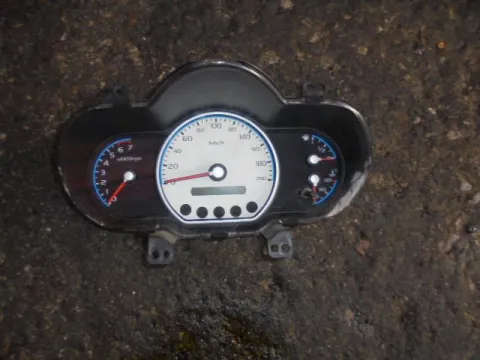 Κοντέρ 94003-0X250 για HYUNDAI i10 (2008 - 2011) Κοντέρ 94003-0X250 για HYUNDAI i10 (2008 - 2011)